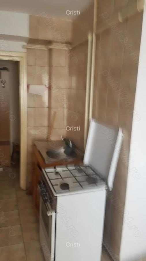 Vand apartament 2 camere zona vlaicu - 9