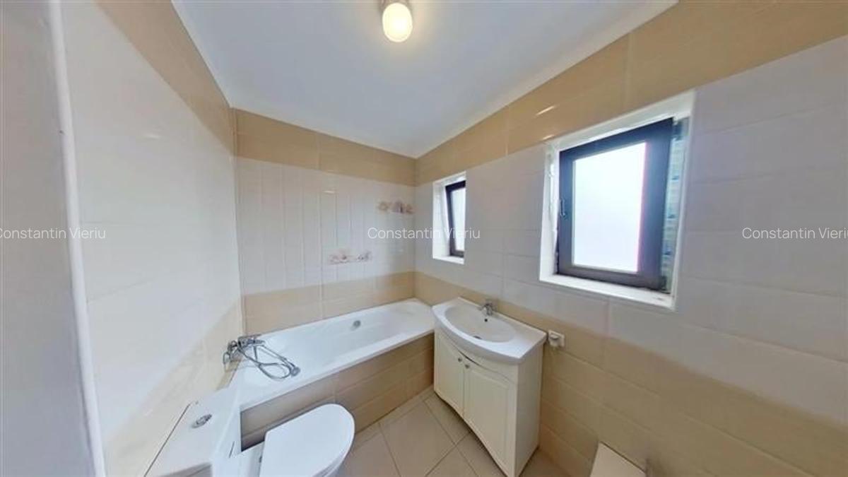 Casă individuală cu 9 camere în Exterior Est - 16