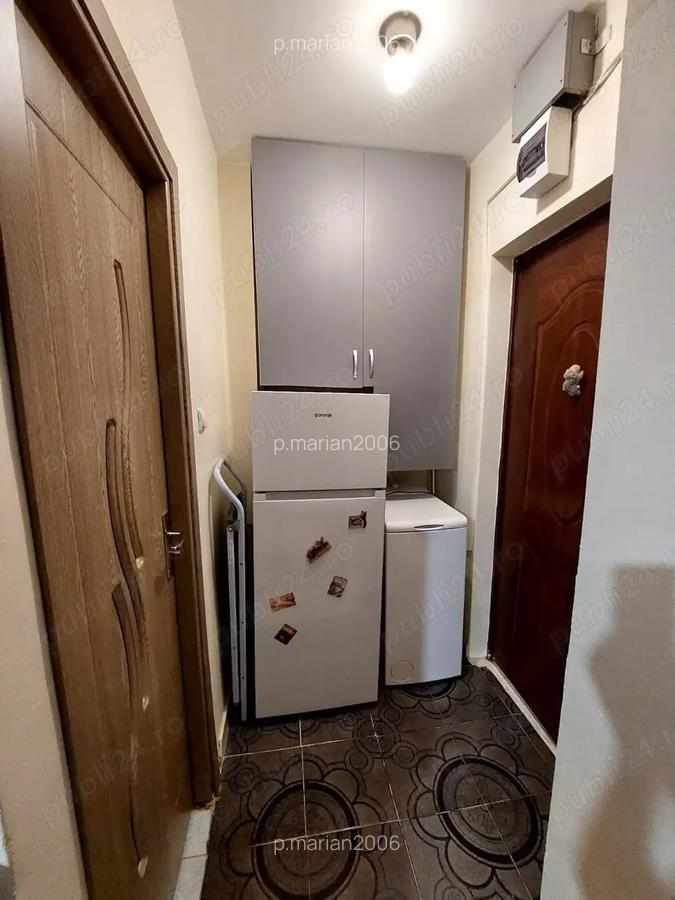 Proprietar vand garsoniera confort 1 etaj 2 - 2