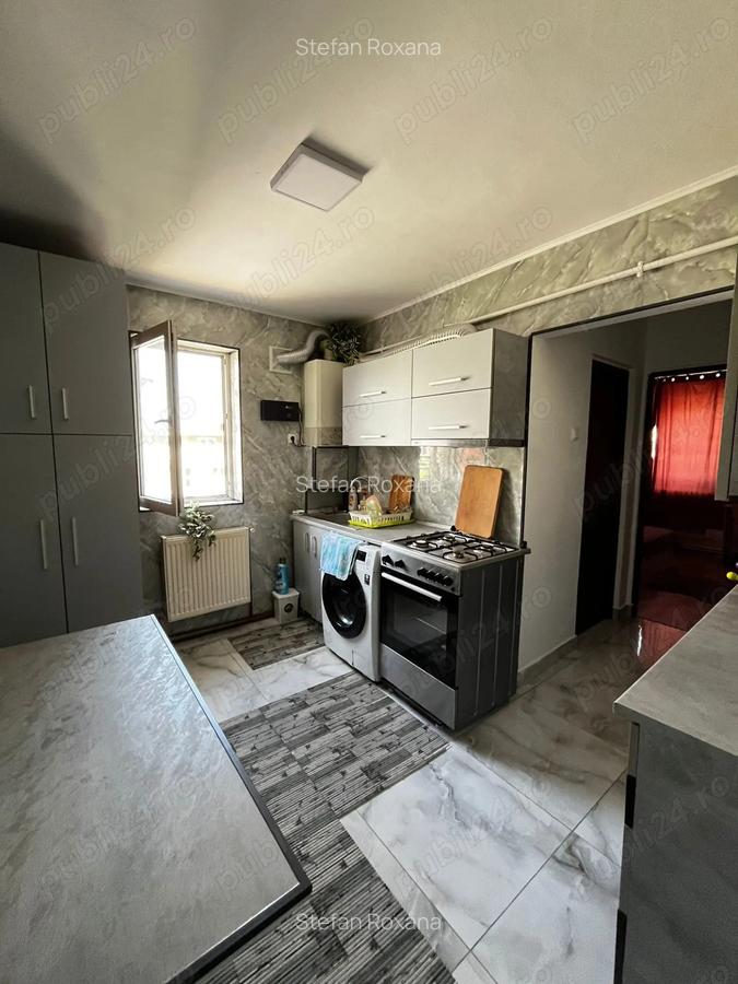 Apartament De vanzare 3 camere hol Bucatarie Baie Pivni?a Recent renovat Pre? 65000 u?or negoc - 4