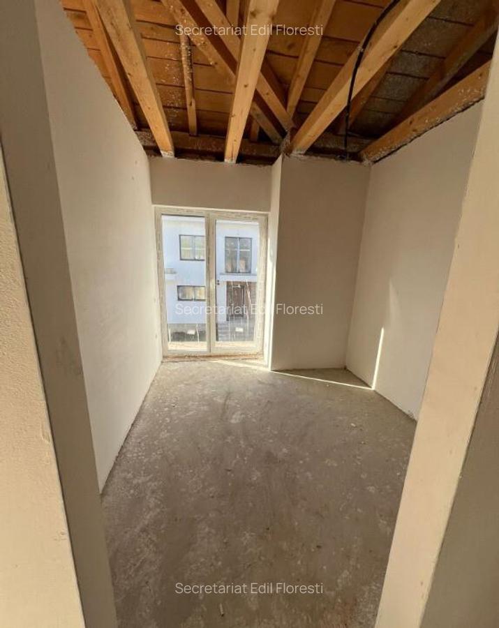 DUPLEX cu 4 camere de vanzare Floresti zona Catanelor - 7