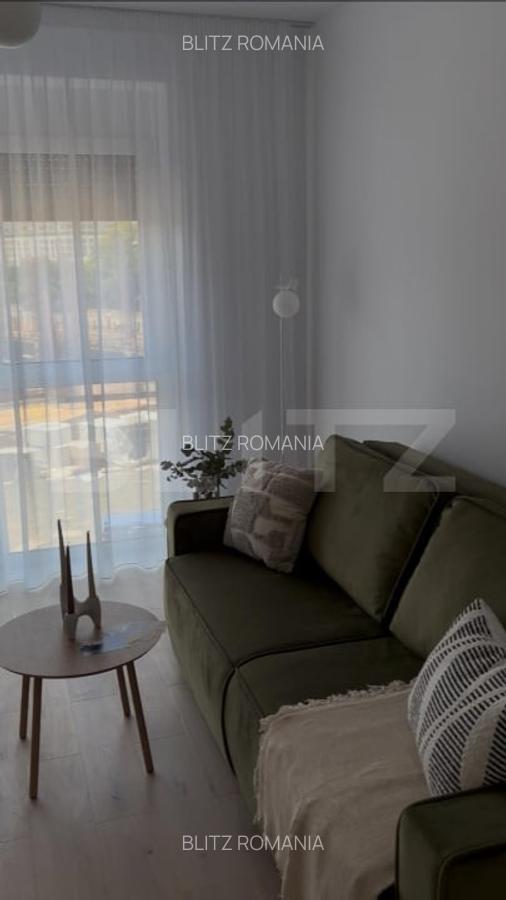 Apartament de vanzare, 56 mp, zona centrala - 1