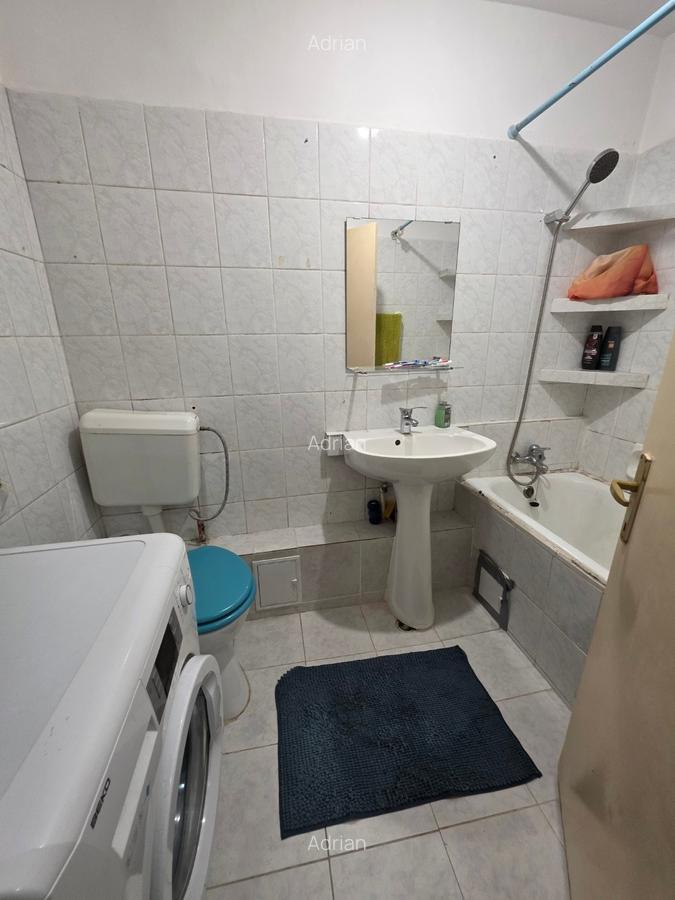 Piata Muncii, Decebal, 10 minute metrou, chiar pe Agricultori, - 7