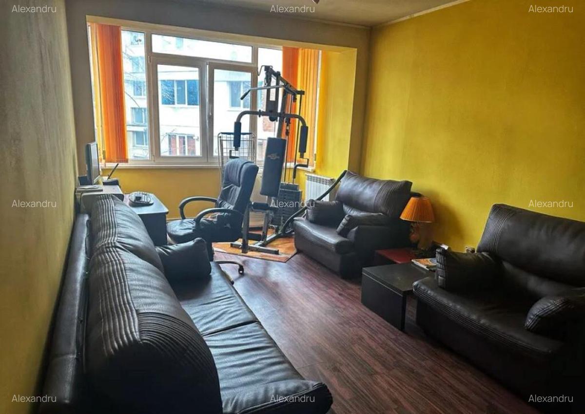 Apartament cu 2 camere in Centru - 2