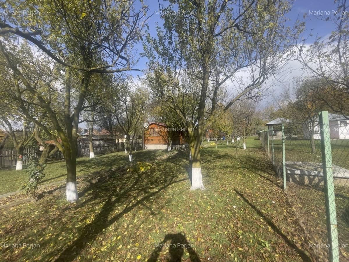 Casute Breaza, teren 1140 mp - 2