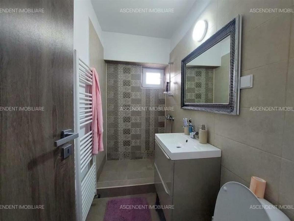 Apartament cu 3 camere decomandat în Centrul Civic - 12
