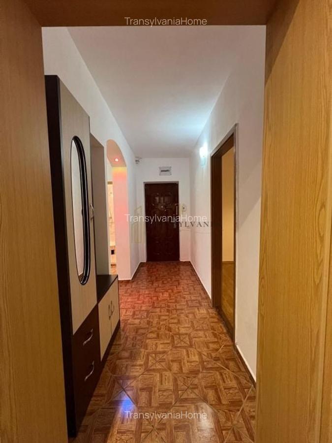 Apartament 4 camere, zona linistita - 13