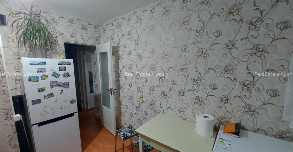 1 camera in zona Blascovici - 5