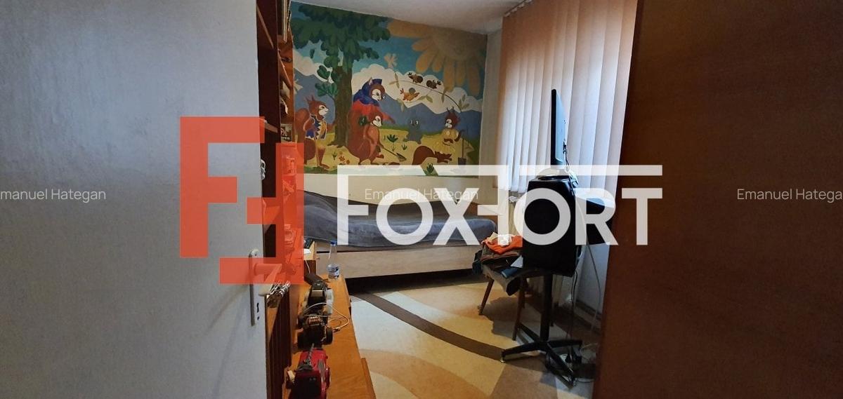 Apartament cu 3 camere nedecomandat, mobilat în Șagului - 5