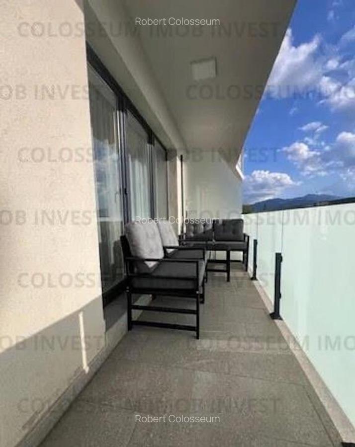 Apartament cu 2 camere, decomandat - zona Tractorul - 7