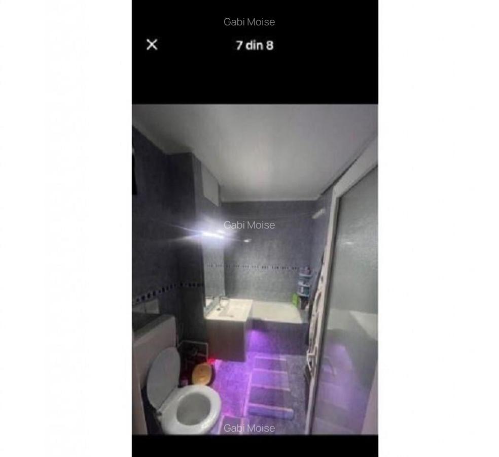 Apartament 2 camere semidecomandat zona Cet - 5