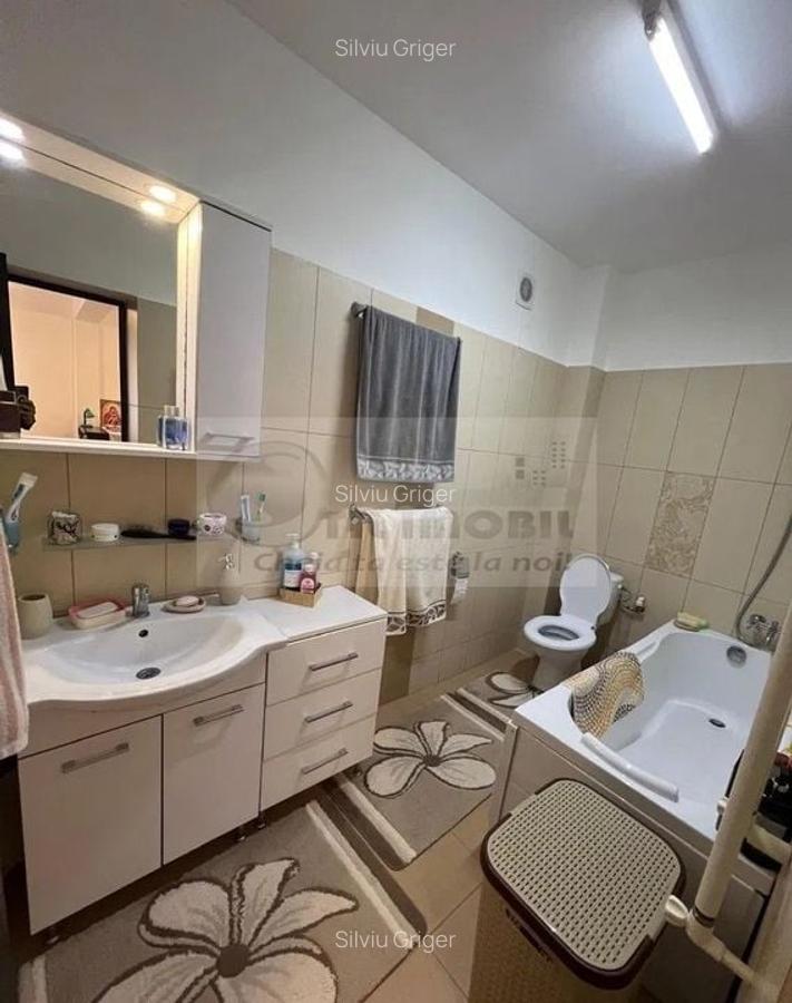 Apartament 3 camere, 76 mp + balcon, loc parcare, Păcurari - 144.500 EUR - 4