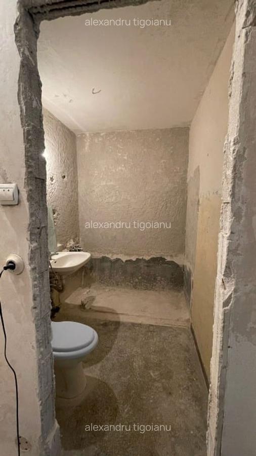 Garsoniera decomandata Favorit, la rosu, direct proprietar, 3 min metrou - 4