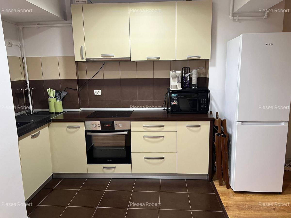 Garsoniera spatioasa 45 mp impartita in 2 zone la doar 1 minut de metrou Leonida - 4