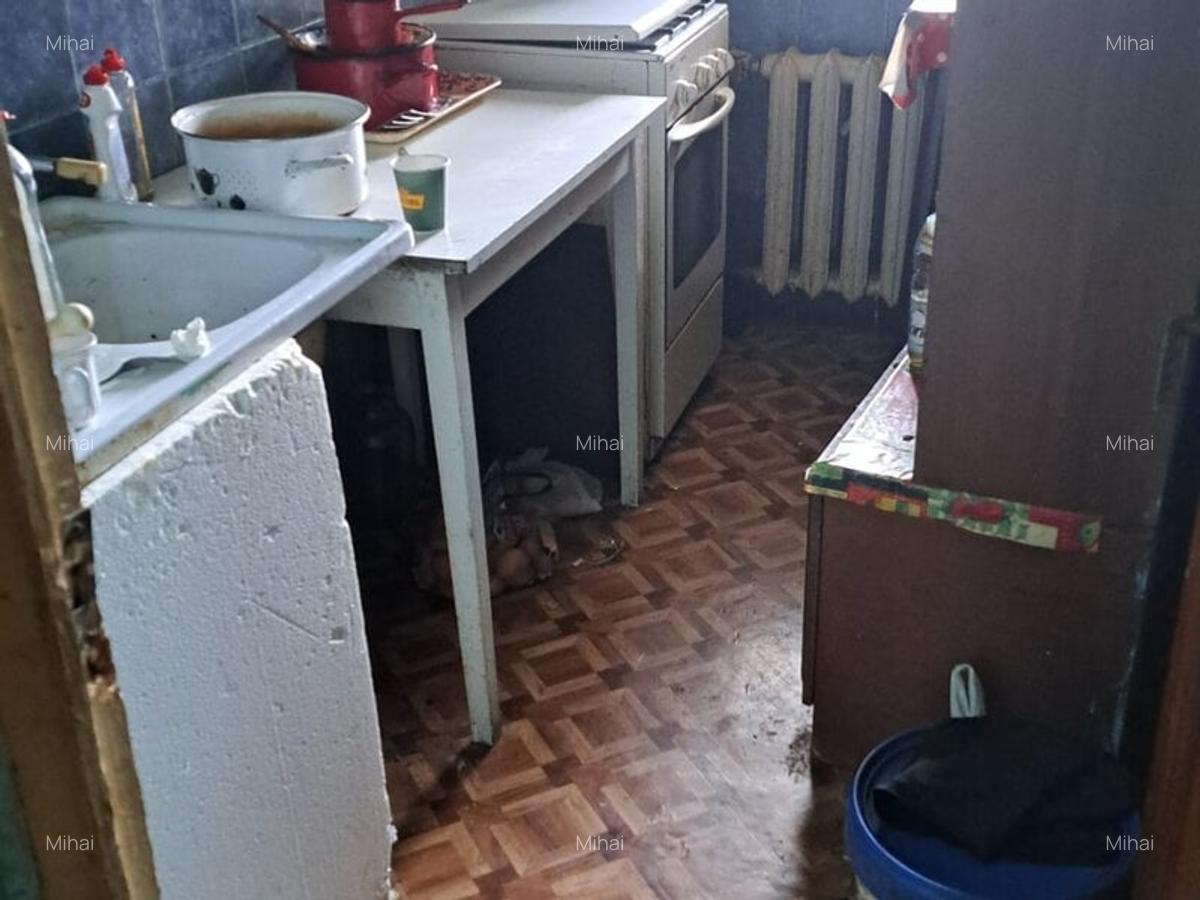 Iancului, Metrou,bloc reabilitat,decomandata,balcon,necesita renovare - 2