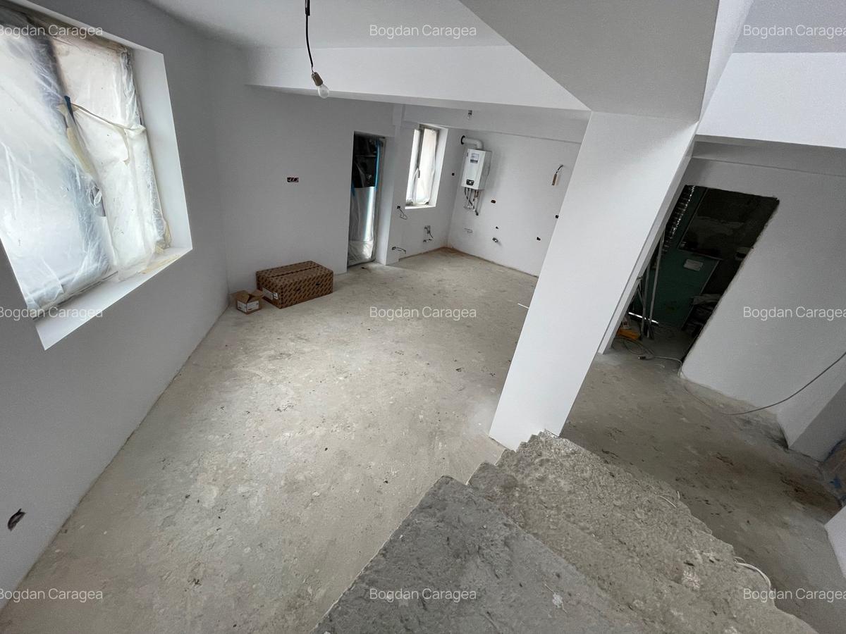 Casă cu 5 camere în Metalurgiei - 5