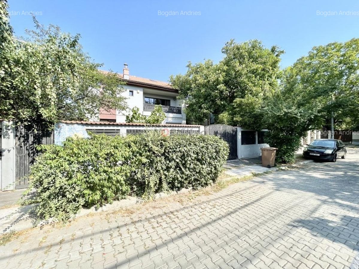 VILA 7 CAMERE 260 MP I - NORDUL CAPITALEI I Eleganta I LINIȘTE I 500 MP TEREN - 32