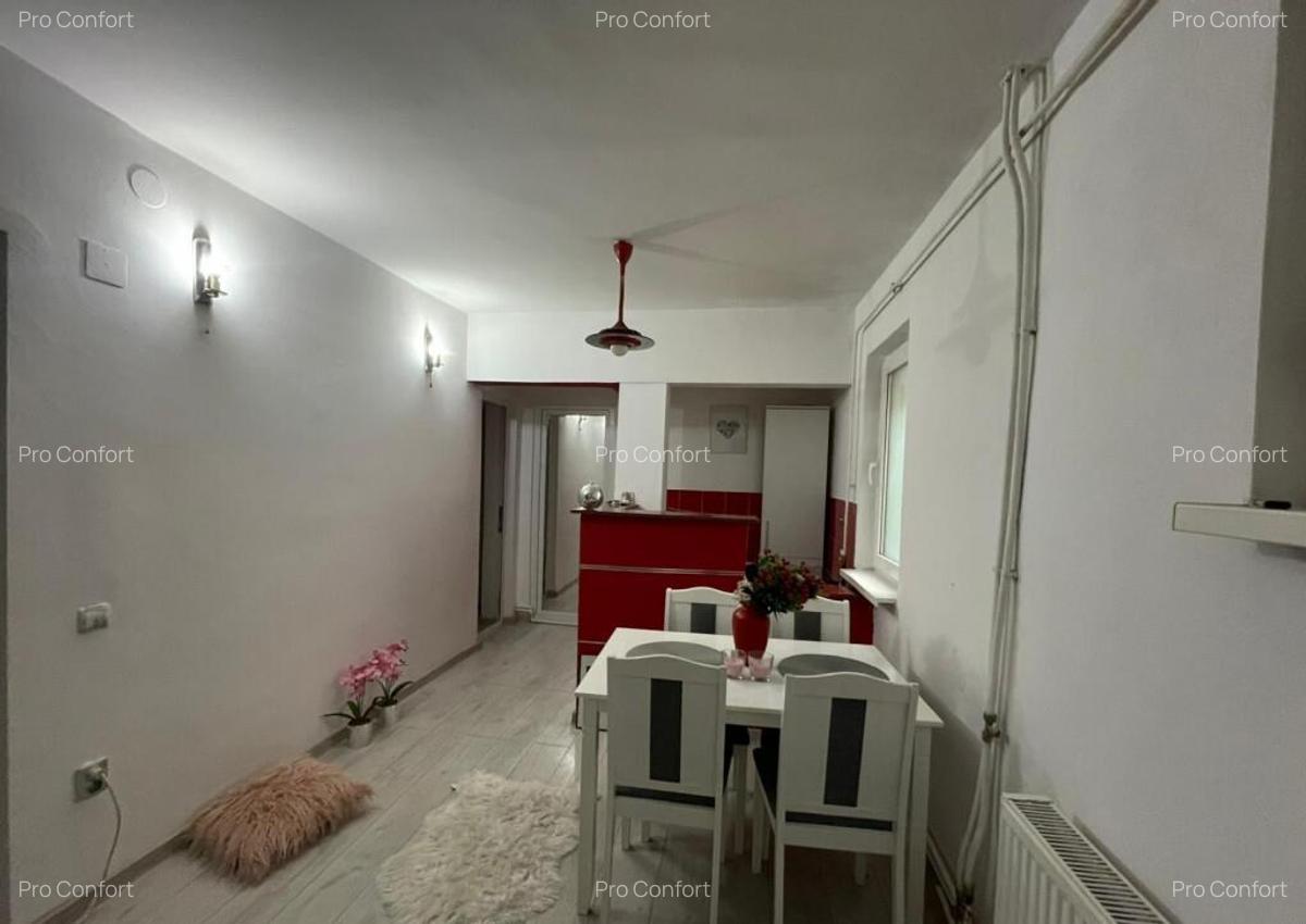 Apartament 2 camere Traian 73000 euro - 2