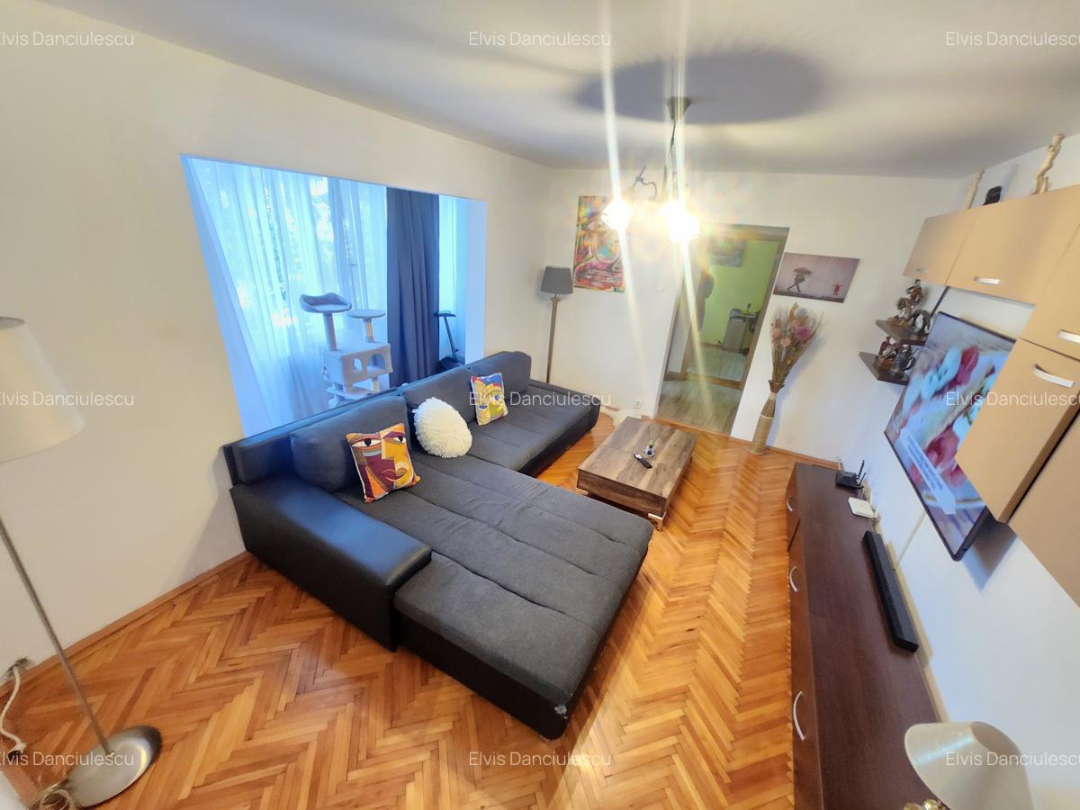 2 Cam-Circumvalatiunii-3 Min de Centru-Mobilat-Centrala--60MP-95000 Euro! - 2
