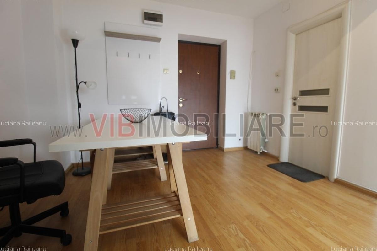 Piata Alba Iulia - Bld. Unirii - bloc mixt - Rond Alba Iulia - 9