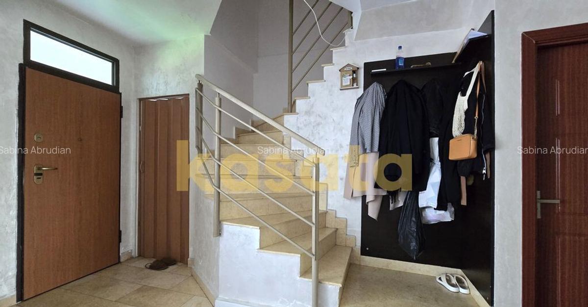 Oportunitate | 6 camere | 4 bai | Curte | Parcare - 18