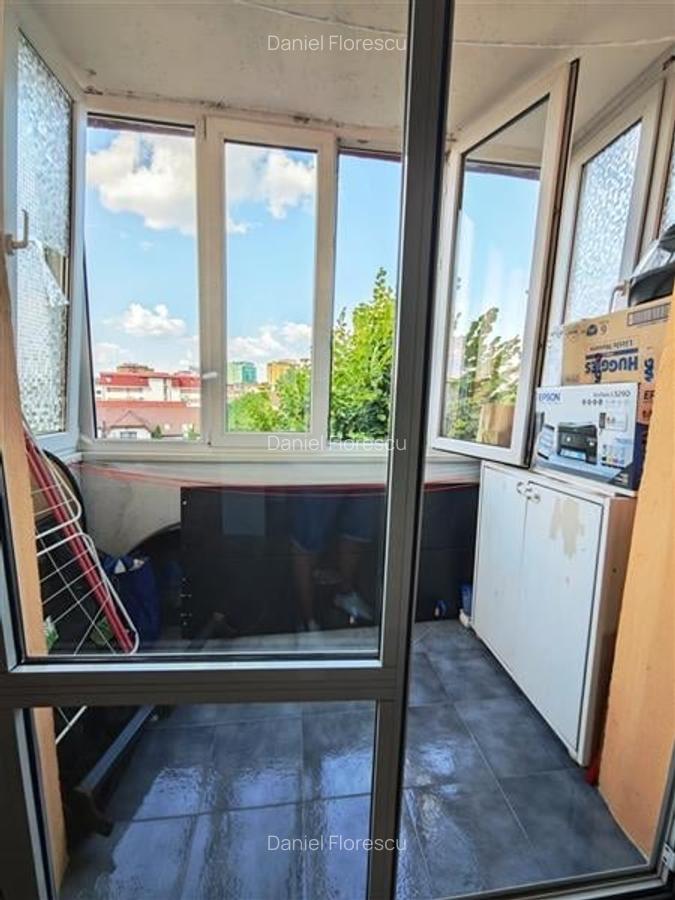 Vanzare apartament 2 camere, zona Scriitorilor, etajul 3/4 - 11