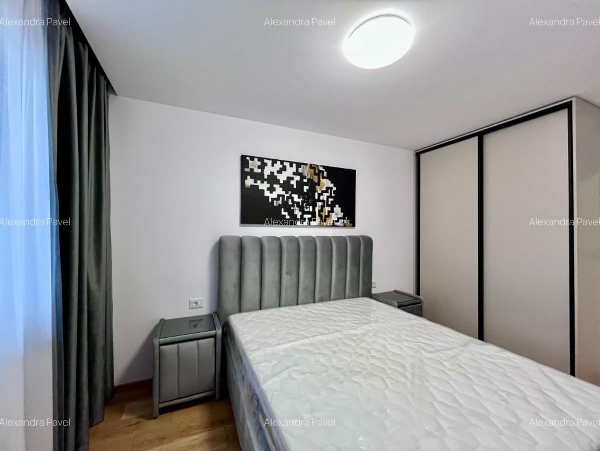 Studio modern in Urban Plaza - 4