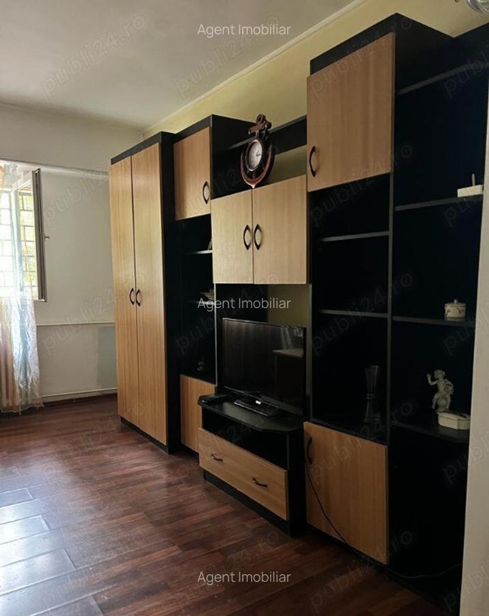 Nerva traian vasile carlova parter - 5