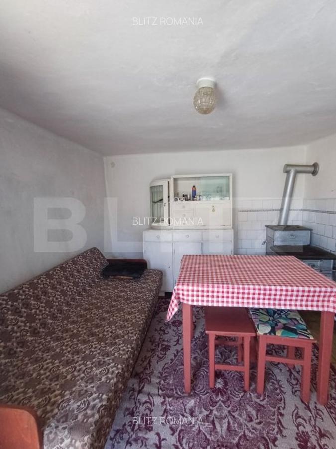 Casa de vanzare, cu 3 camere, 85 mp, 151 mp teren, zona centrala Turda - 9