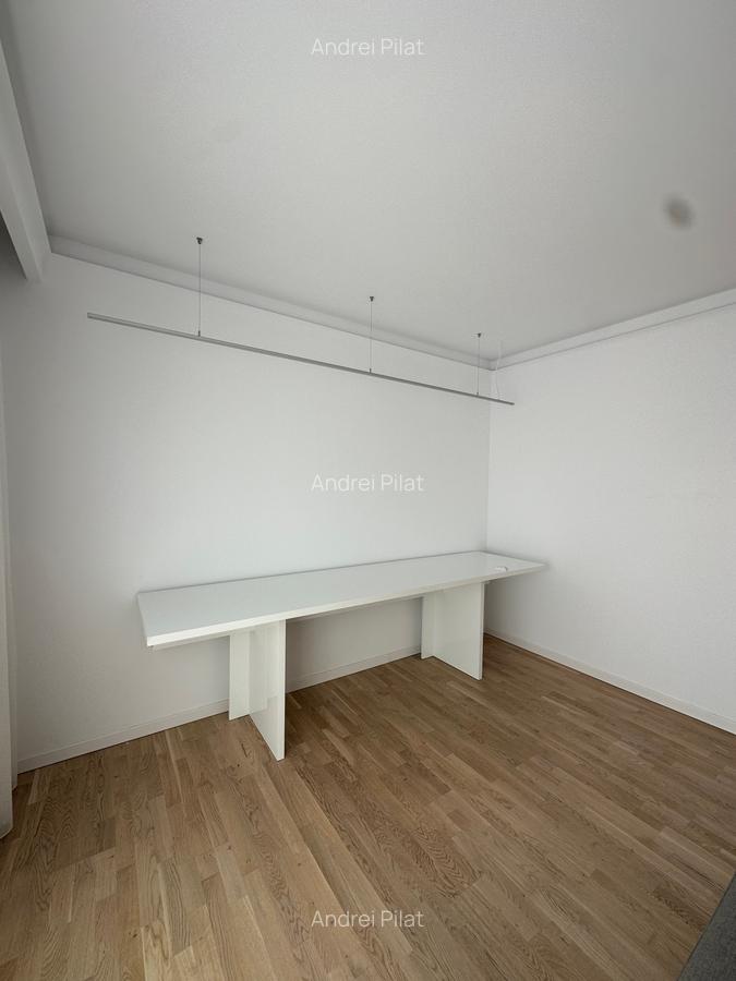 Apartament cu 4 camere decomandat, mobilat în Eminescu - 23