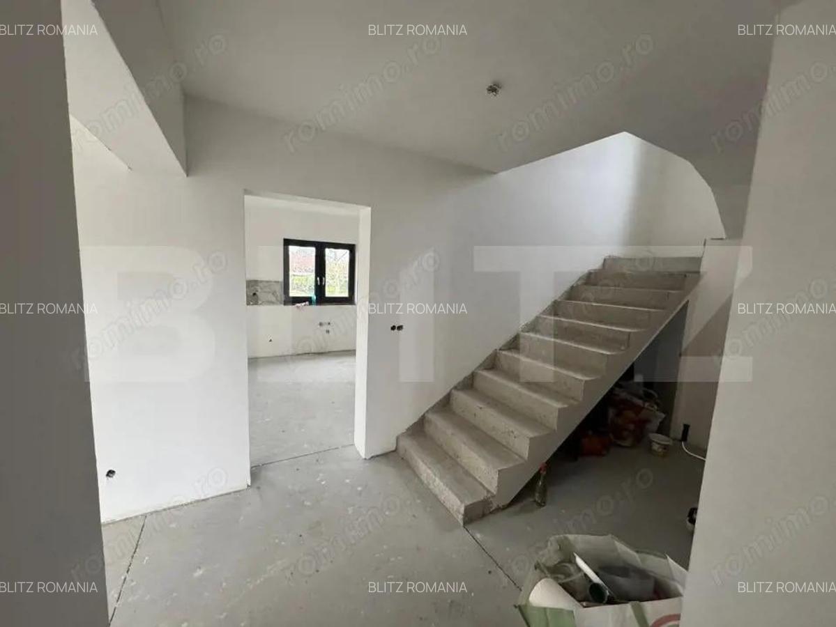 Casa de vanzare ,167MP - 2