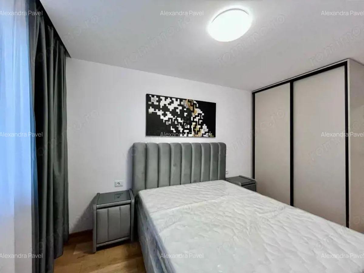 Studio modern in Urban Plaza - 4