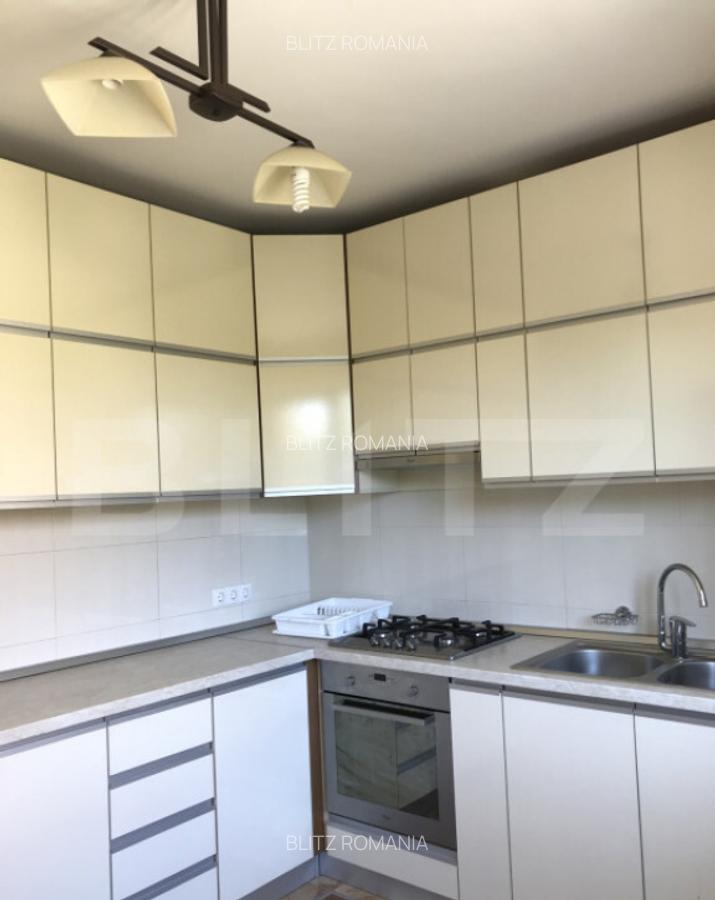 Casa nemobilat pentru birouri, hala 10 parcari, zona Marast - 4