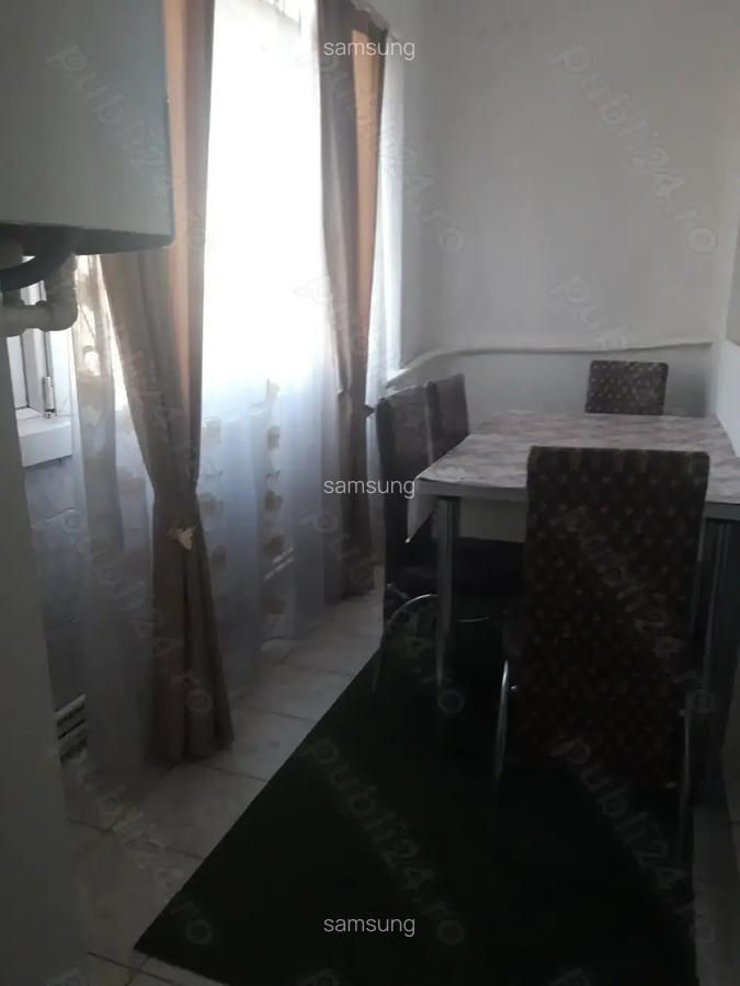 Proprietar Inchiriez 1 camera General - 3