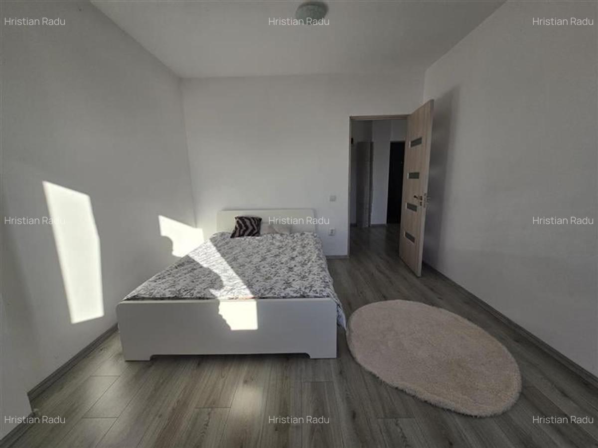 Apartament cu 3 camere semidecomandat în Bucureștii Noi - 15