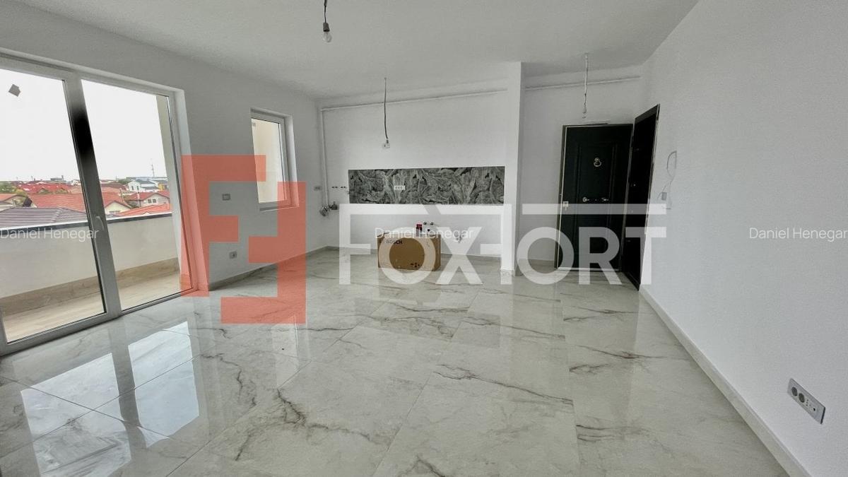 Apartament cu 2 camere decomandat în Giroc - 2