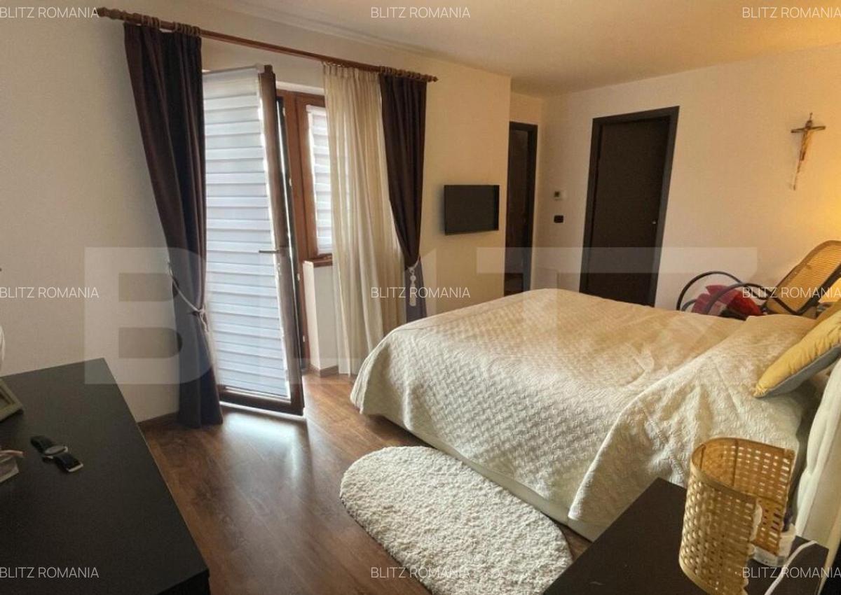Proprietate versatila cu doua apartamente ?i casa cu tre - 17