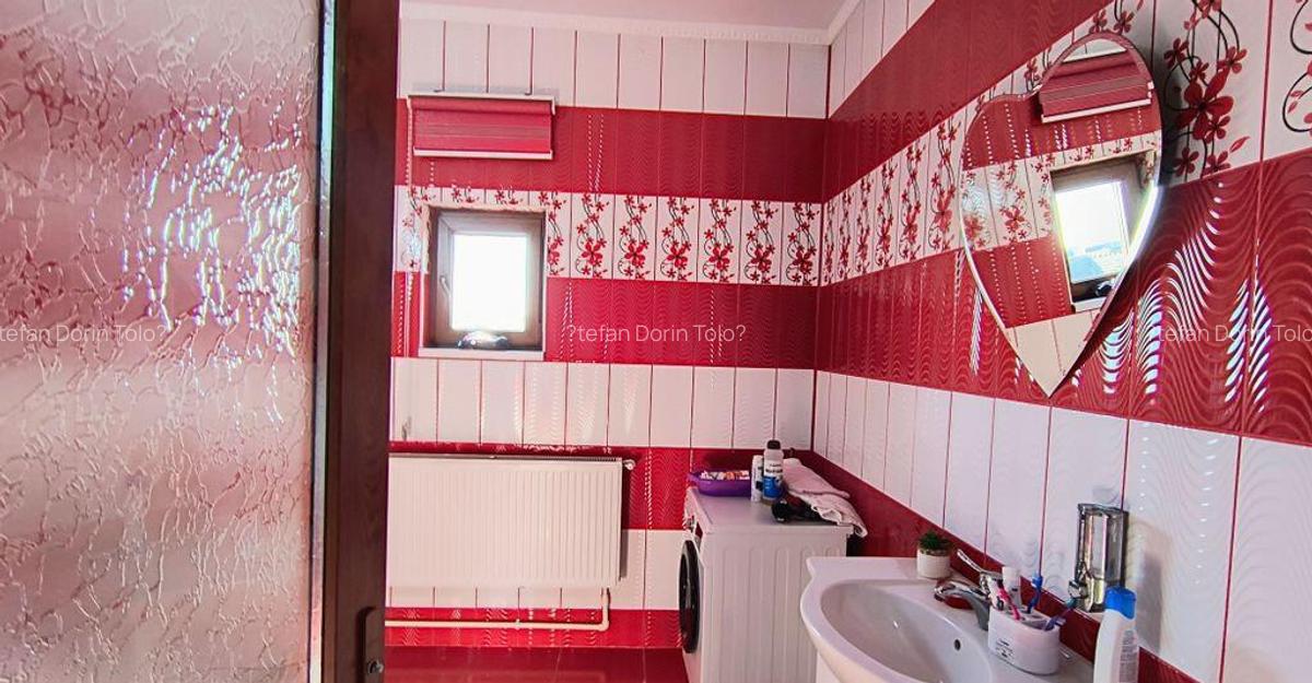 Medgidia | Casa cu 5 camere spa?ioasa - 15