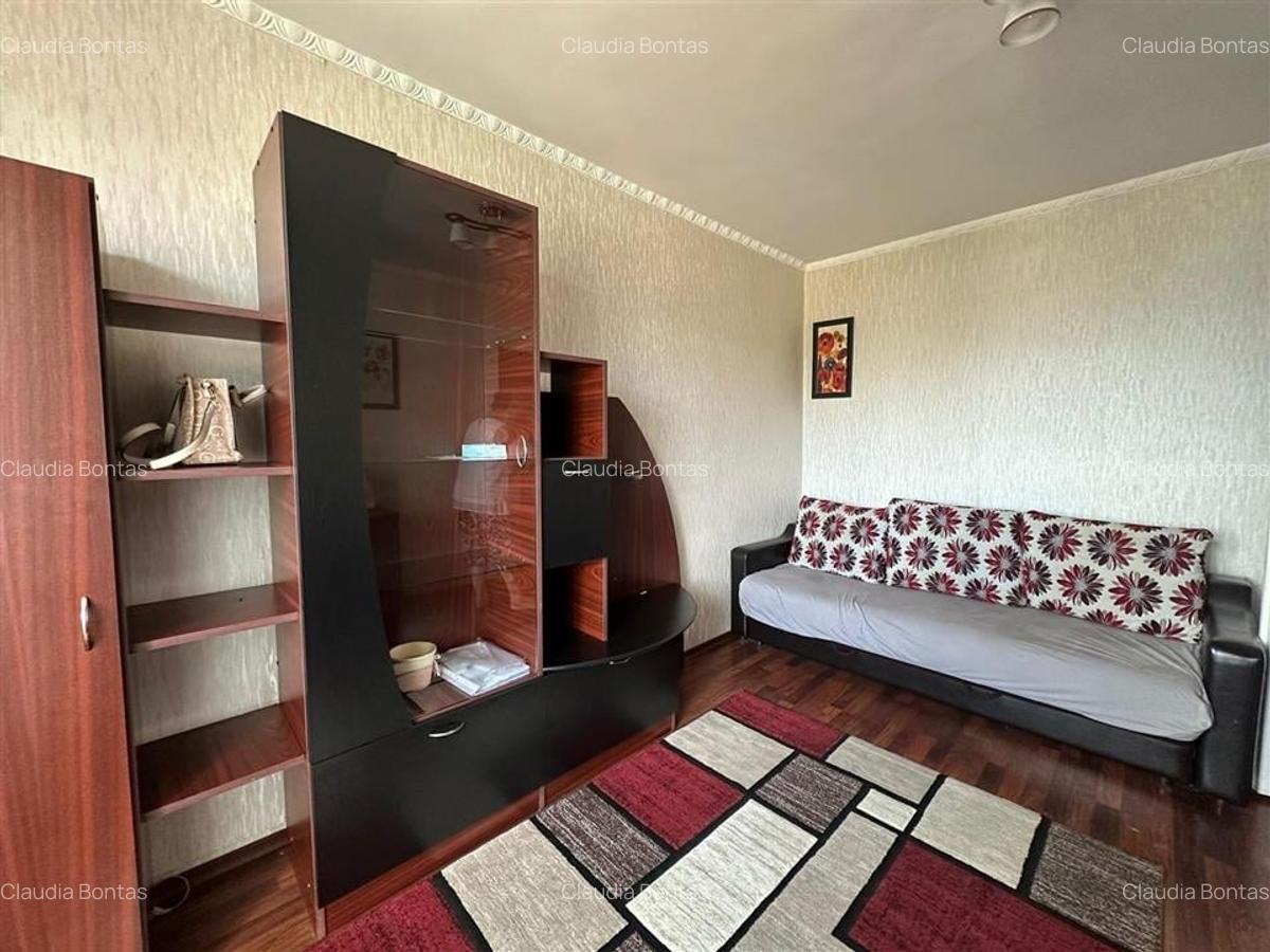 Apartament cu 2 camere decomandat în Alexandru cel Bun - 3