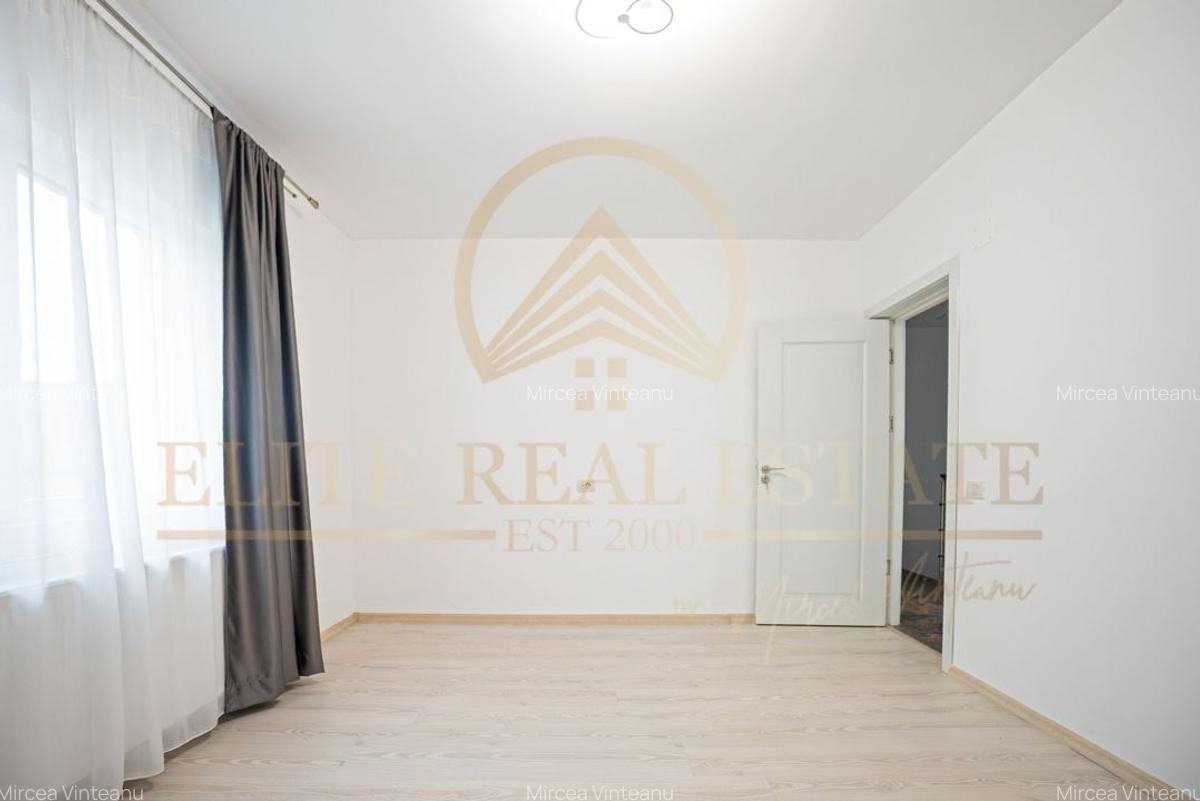 Casă de vânzare în Mamaia Nord – ideală pentru locuit sau investiție - 13