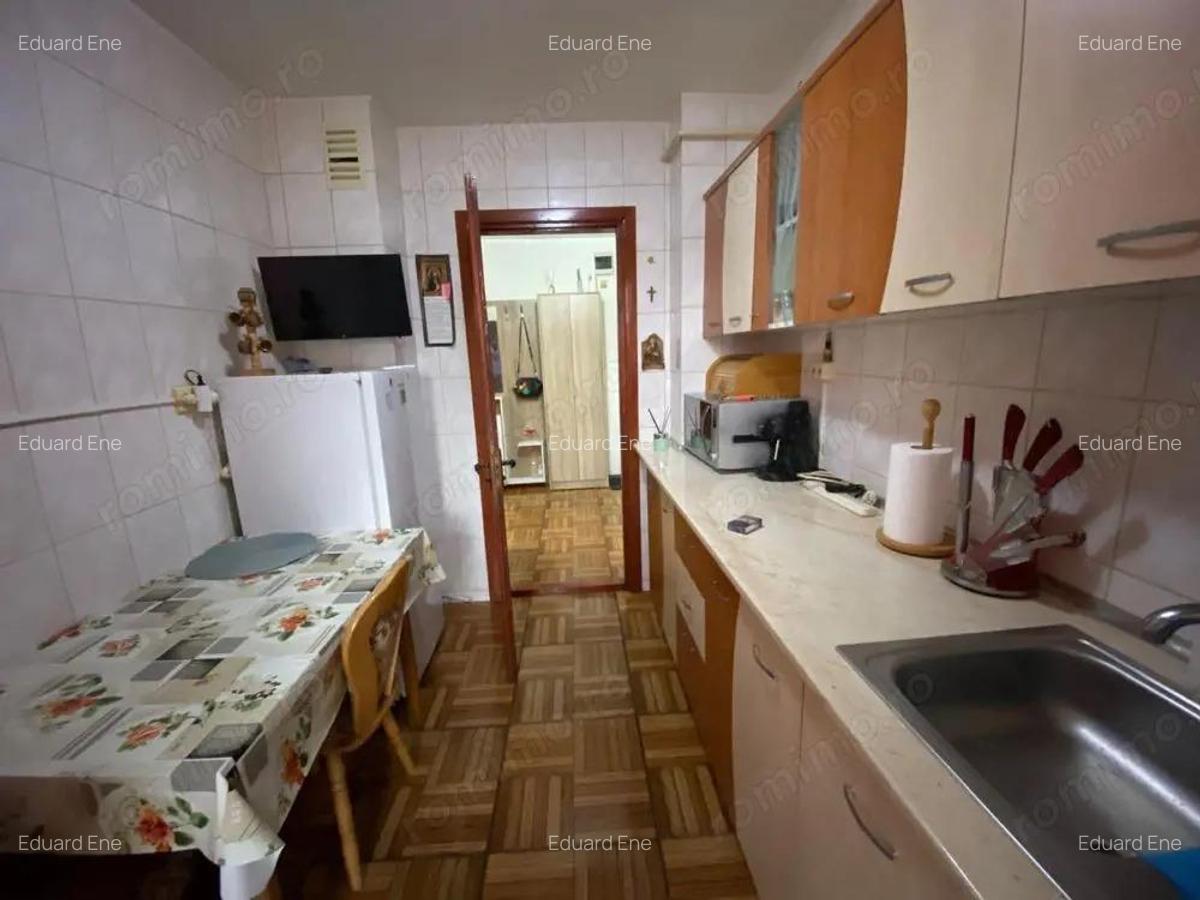 Apartament 2 camere decomandat de inchiriat Micro 17 - 4