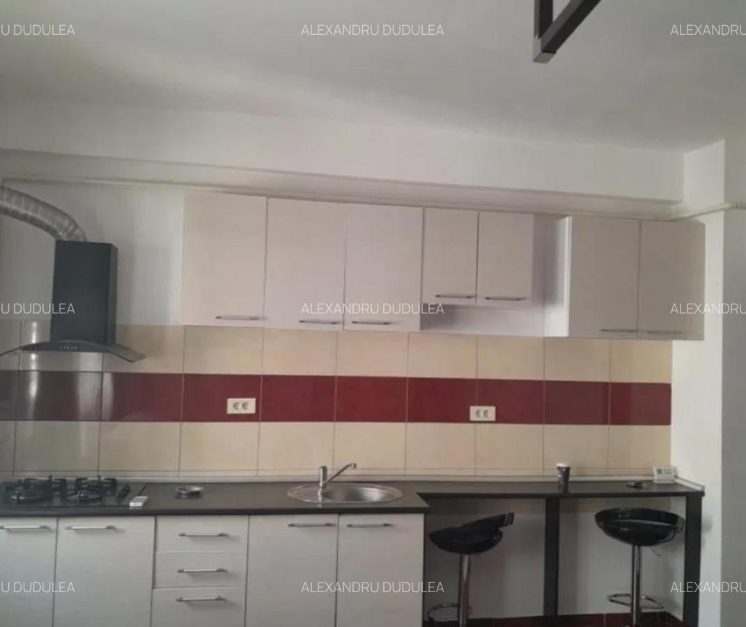 46000 euro-garsoniera -centrala proprie-metro militari - 2