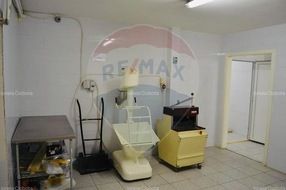 Spatiu comercial de vanzare in Bod - 14