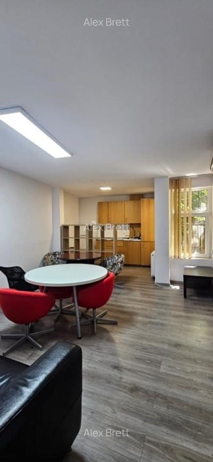 Apartment in Grey Condition for sale beside Piata Victoria - 3