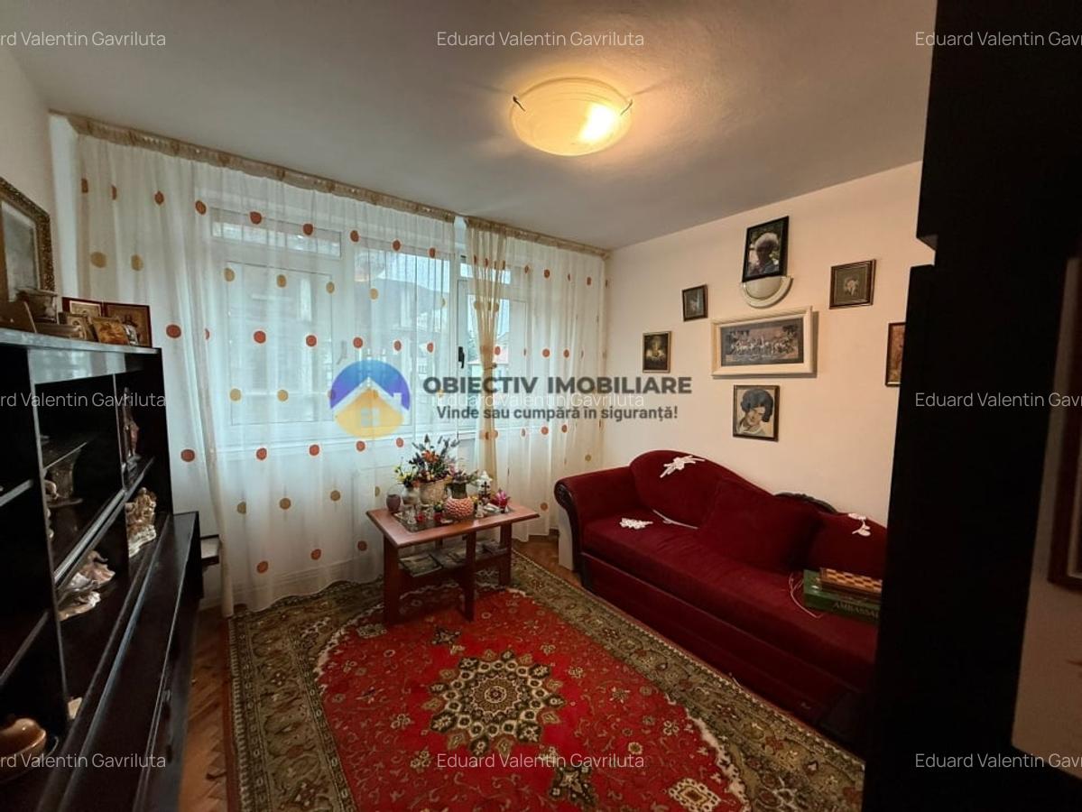 Apartament 2 camere - Centru, Etaj 2 - 2