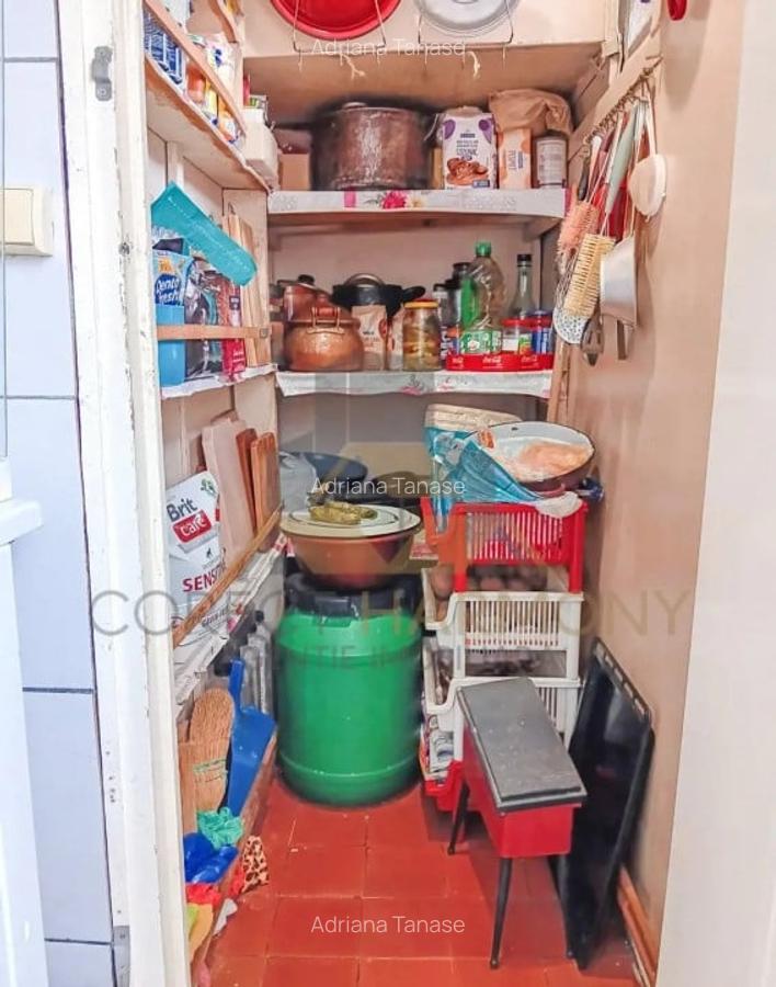 Apartament cu 3 camere semidecomandat în Cetatea - 7