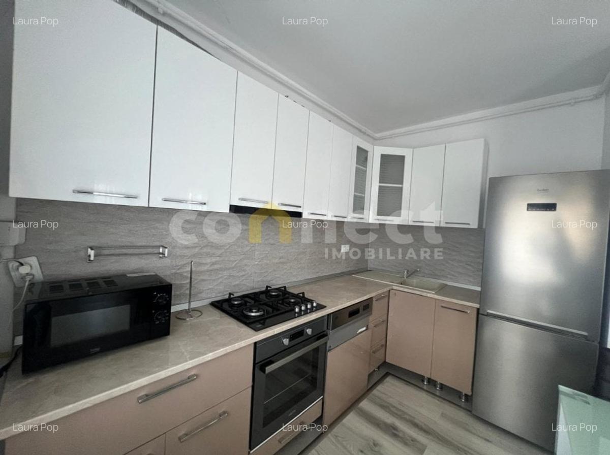 De inchiriat apartament cu 3 camere ! - 1