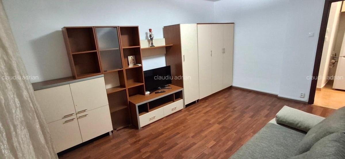 Iînchiriez Garsoniera Drumul Taberei - 2