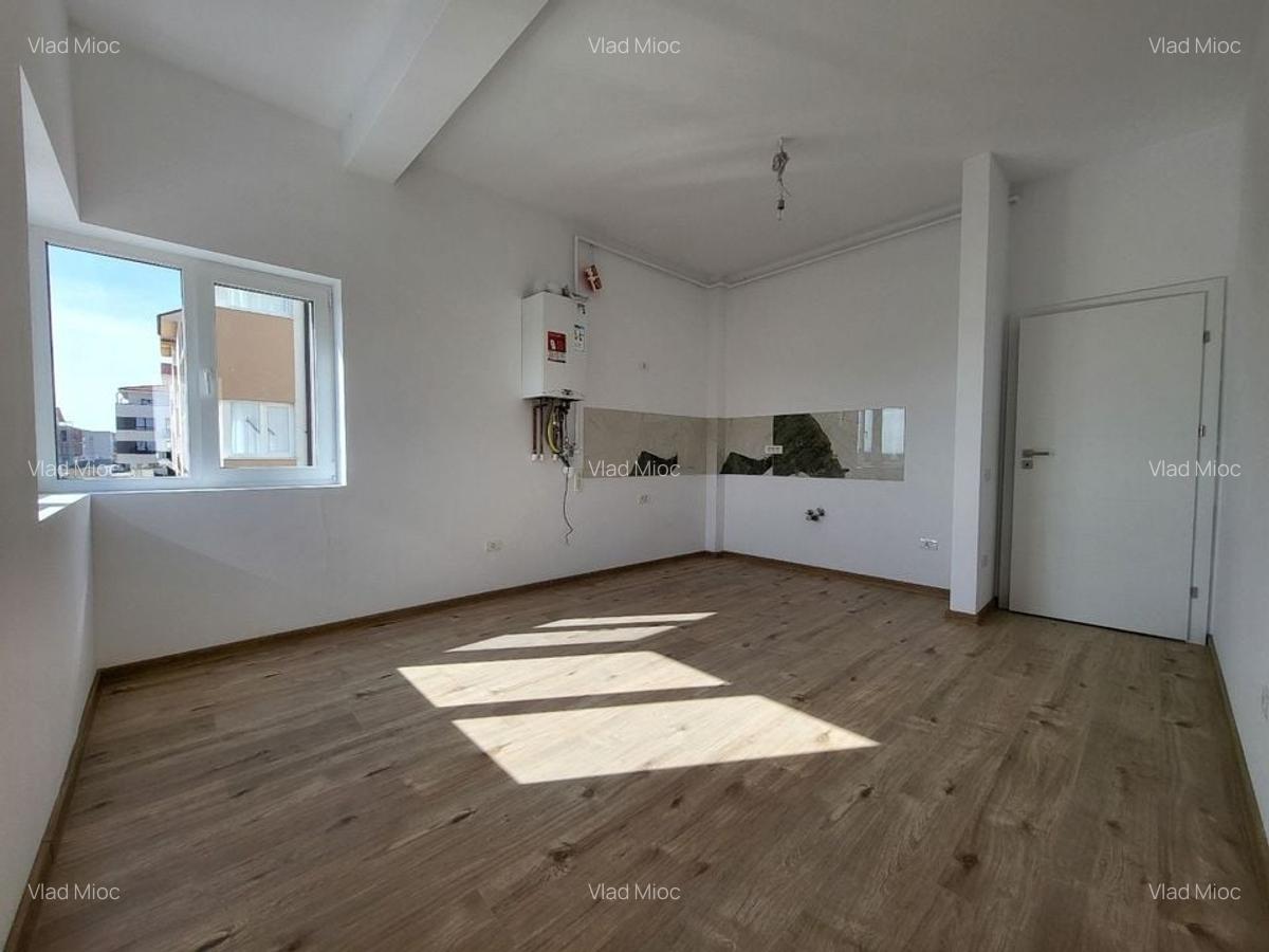 Bloc Nou. Etaj 1. Asfalt. Finisaje de calitate - 1