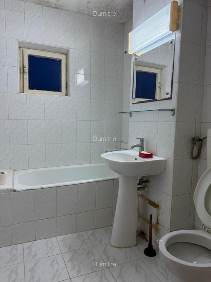 Vand apartament 4 camere, decomandat, etaj 1 - Rahova, Sos.Salaj - 3